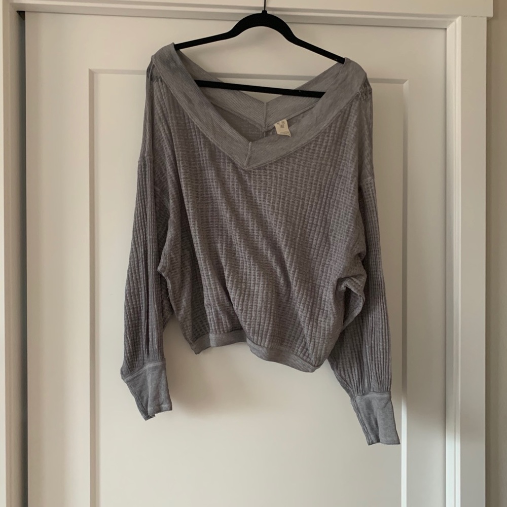 Off-the-shoulder top